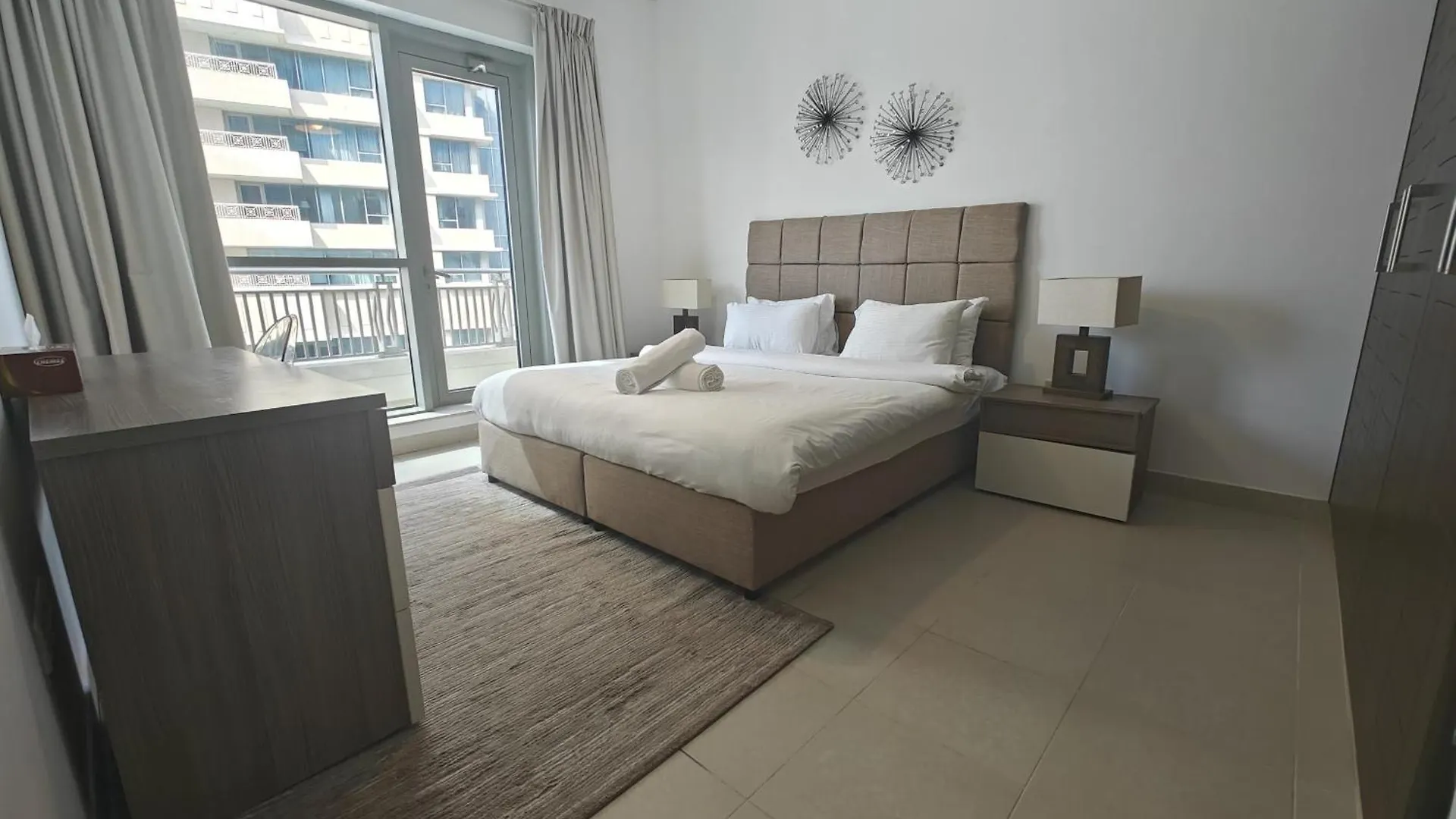 Sophisticated 1Br With Burj Khalifa Views Apartment Dubai