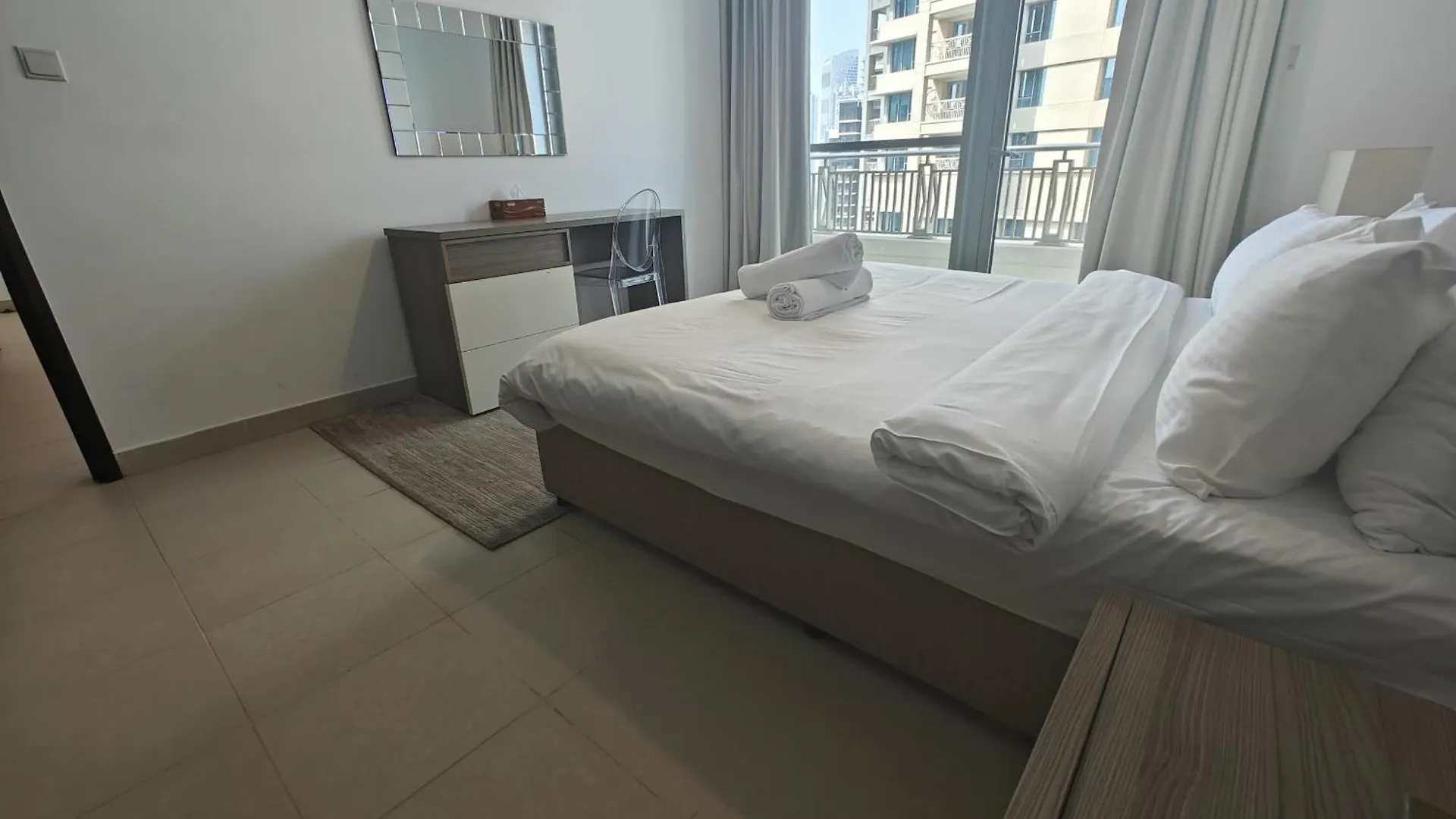 Sophisticated 1Br With Burj Khalifa Views Apartment Dubai