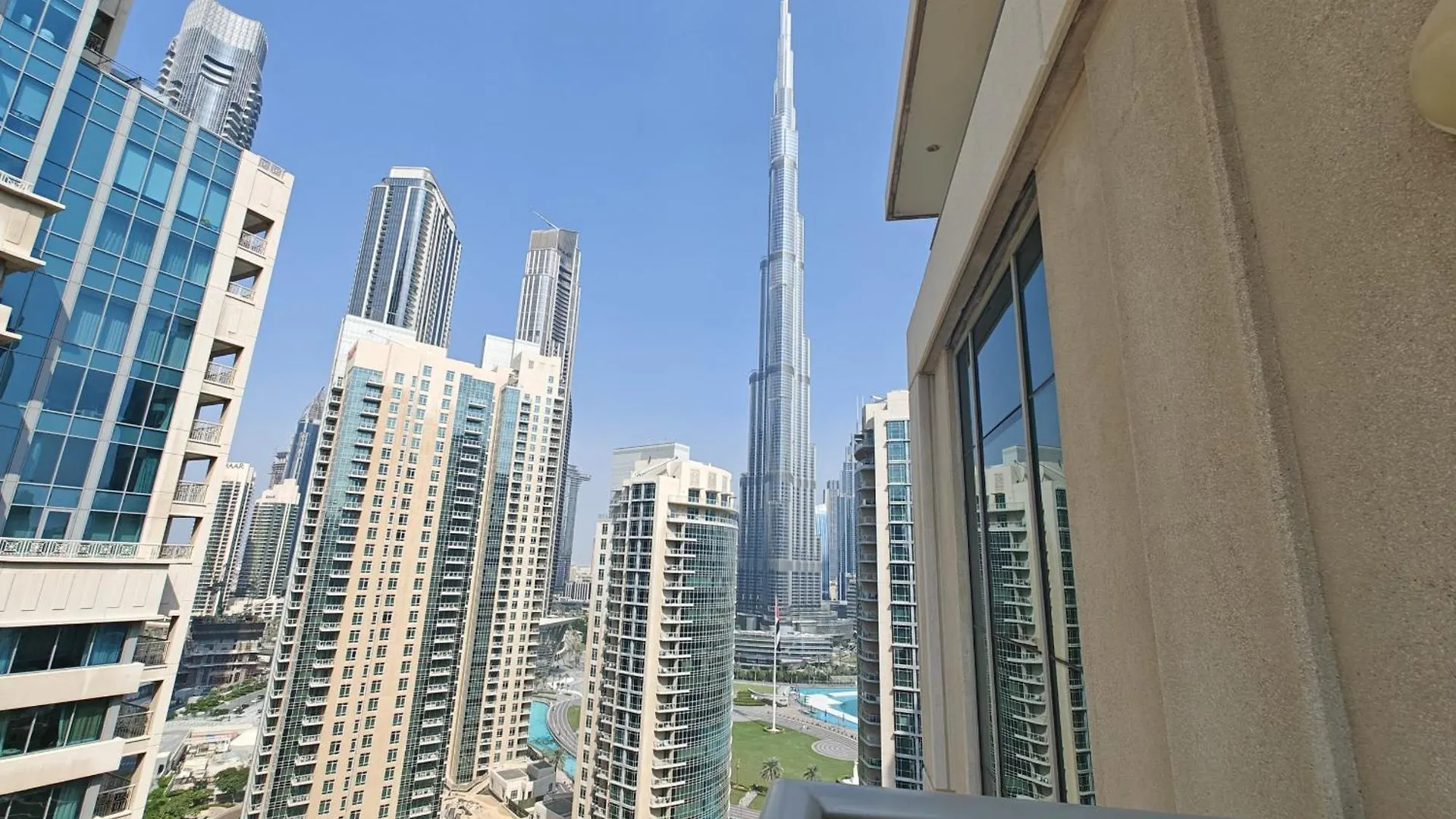 Ferienwohnung Sophisticated 1Br With Burj Khalifa Views Dubai
