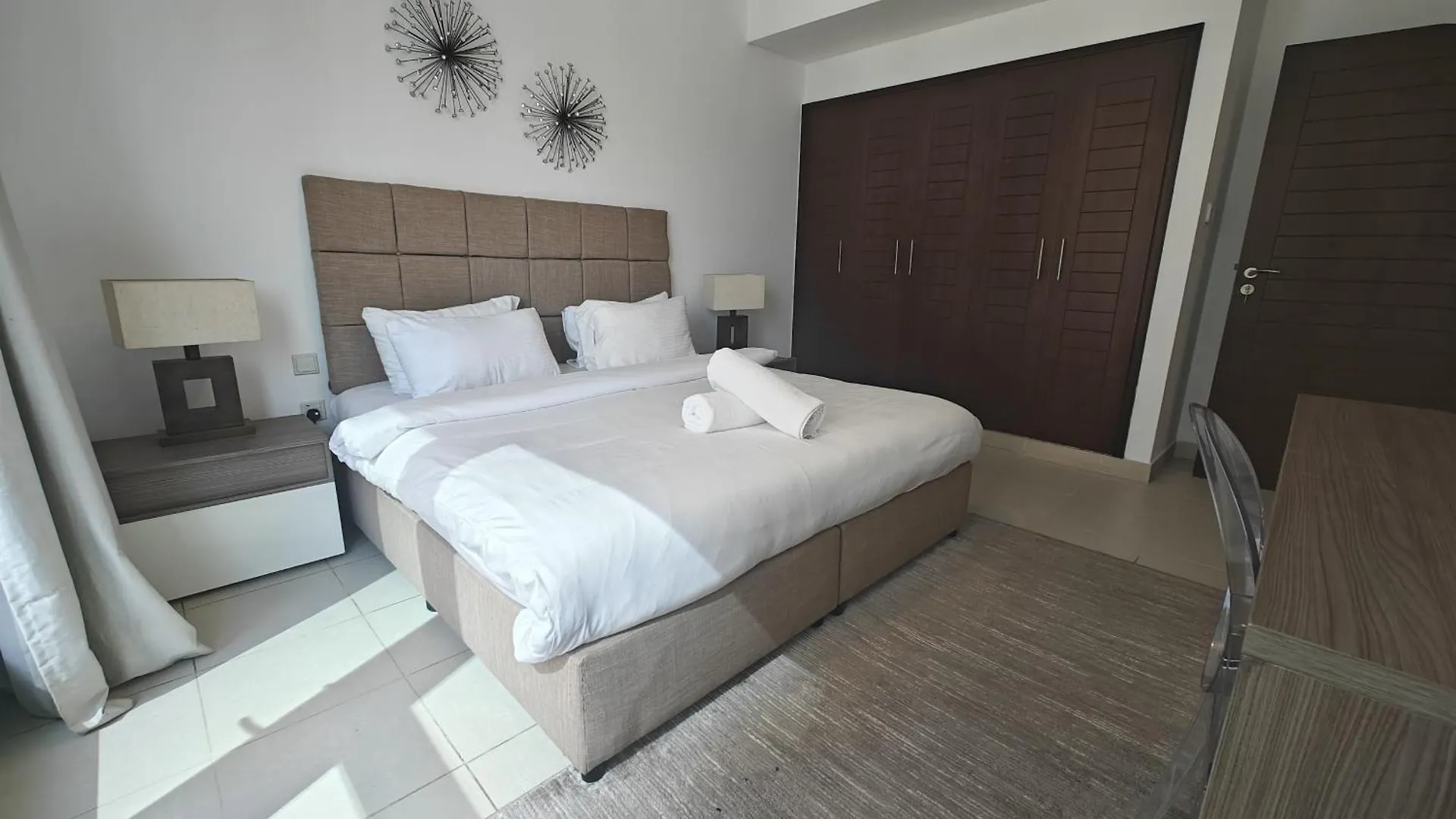 Ferienwohnung Sophisticated 1Br With Burj Khalifa Views Dubai Apartment